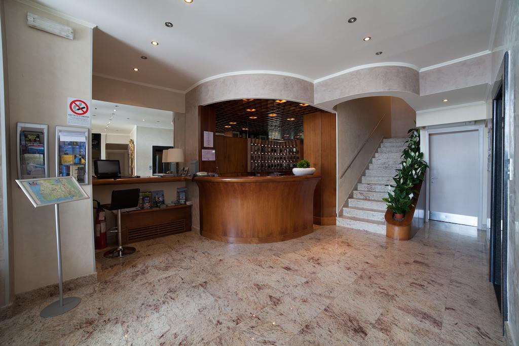 Albergo Miralago ורבאניה מראה חיצוני תמונה